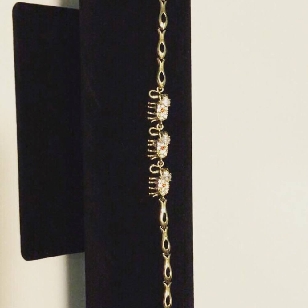 Beautiful brasilian Gold Bracelet